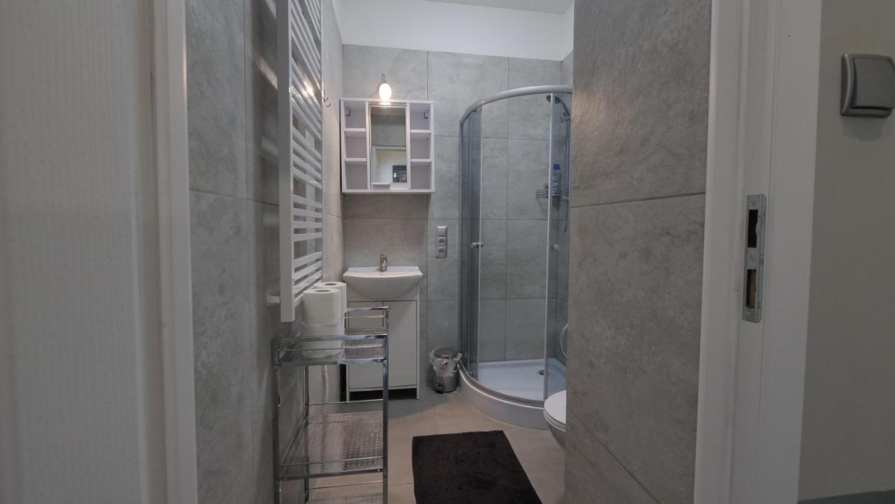 Cozy Rooms - Filis Apartments Gdansk Wrzeszcz المظهر الخارجي الصورة